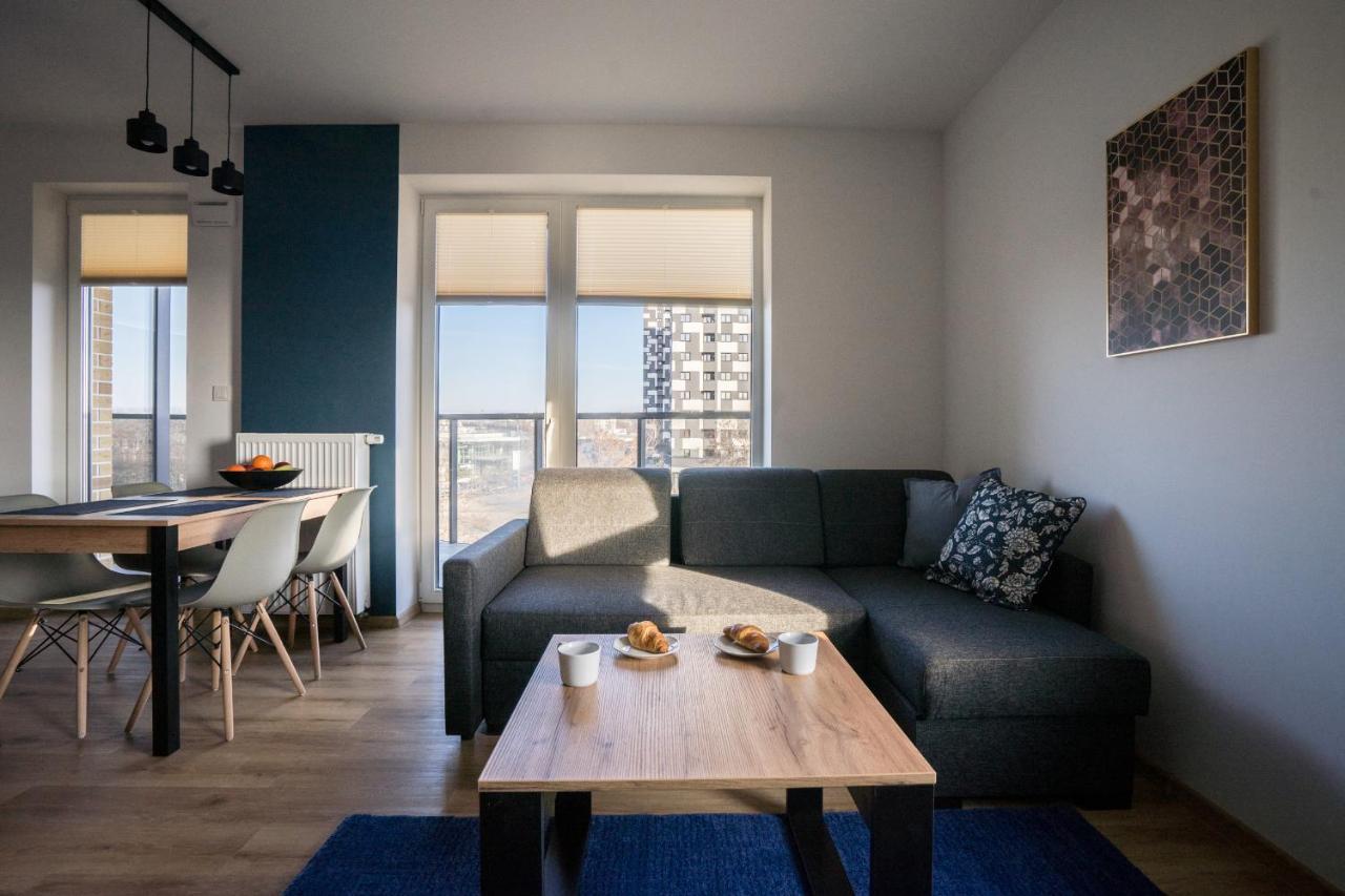 Bizapartments - Modern Flats With Parking 华沙 外观 照片