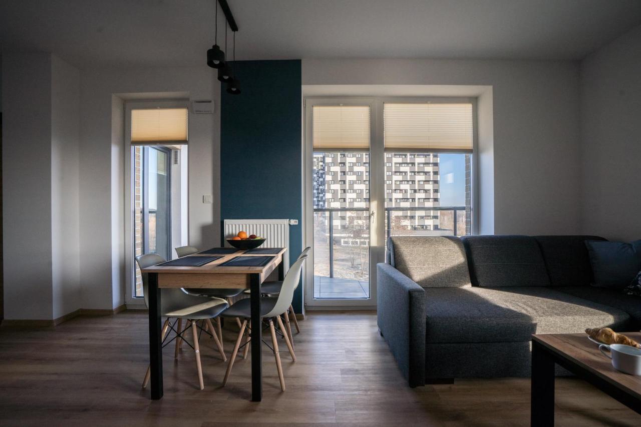 Bizapartments - Modern Flats With Parking 华沙 外观 照片