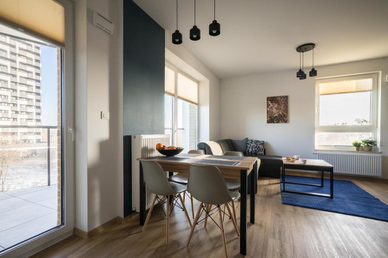 Bizapartments - Modern Flats With Parking 华沙 外观 照片