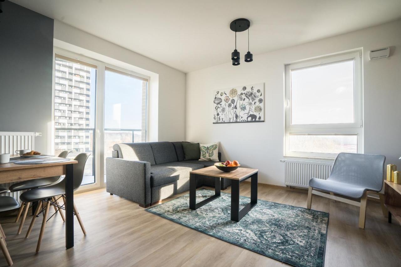 Bizapartments - Modern Flats With Parking 华沙 外观 照片