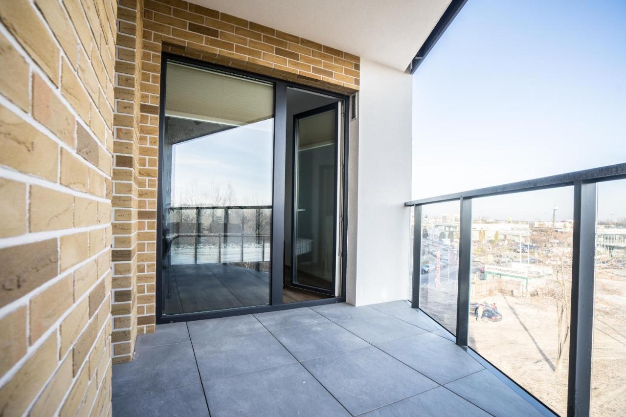 Bizapartments - Modern Flats With Parking 华沙 外观 照片